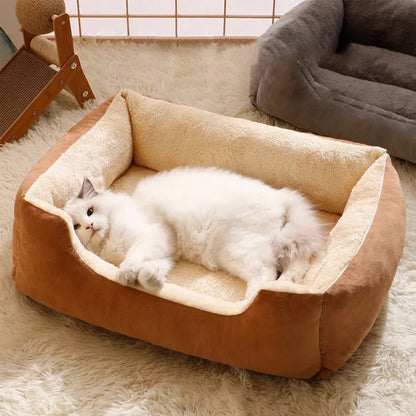 Cama acogedora para gatos y santuario para mascotas Purrfect Haven™